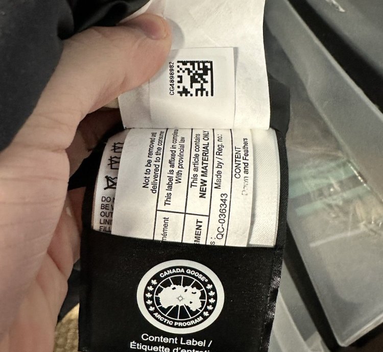 Canada Goose Wedgemount Parka black XL