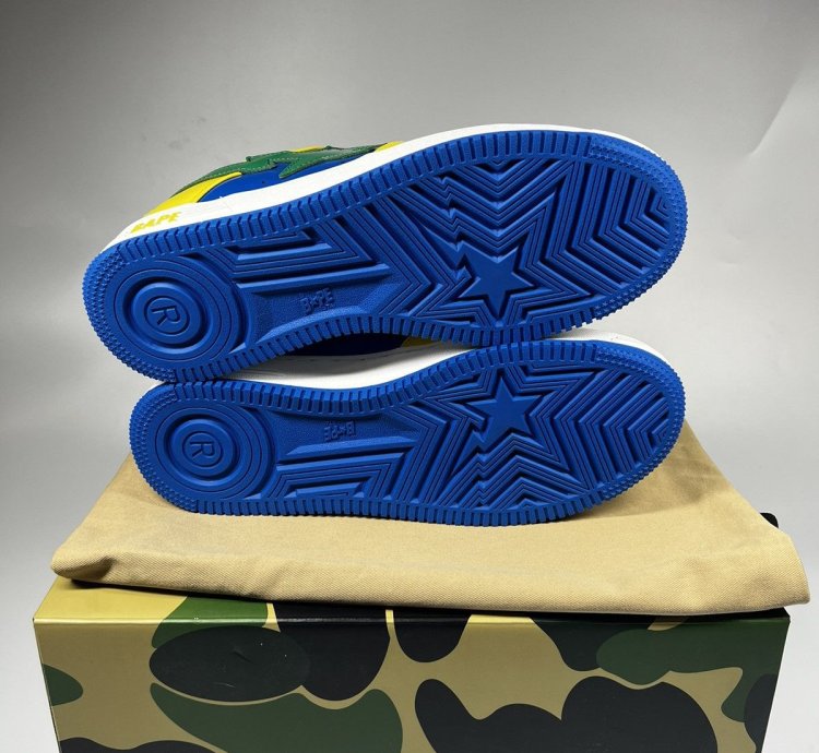 BAPE Bape Sta 1 Blue Yellow Green - Size 9 5