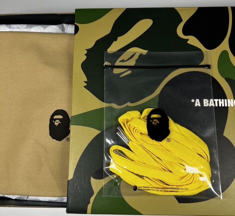 BAPE Bape Sta 1 Blue Yellow Green - Size 9 5