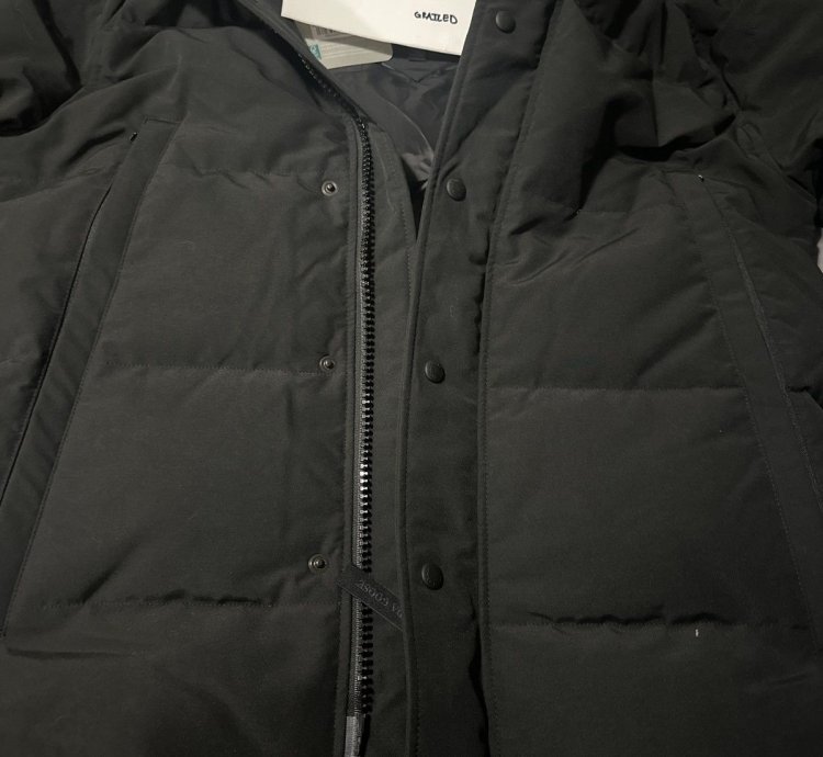 Canada Goose Wyndham Parka Black Disc