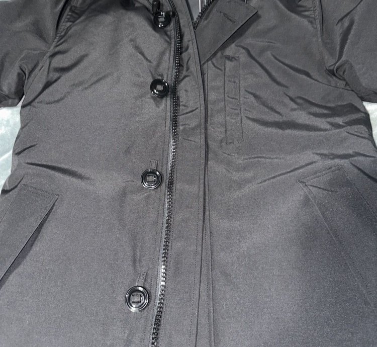 Canada Goose-Chateau Parka- Black Label- Notched Brim