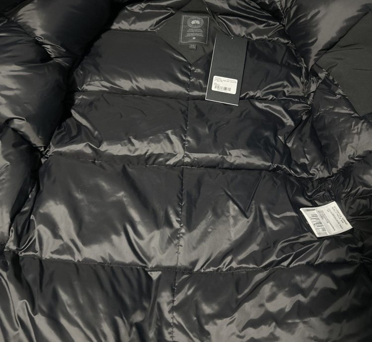 Canada Goose-Chateau Parka- Black Label- Notched Brim