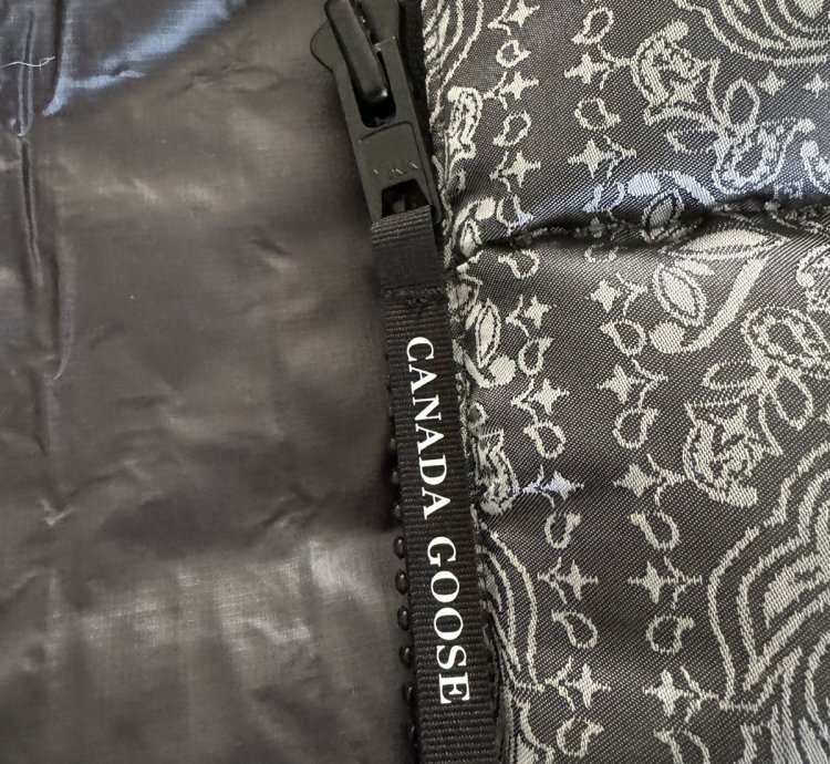 CONCEPTS CANADA GOOSE CROFTON PUFFER(FLINT BANDANA PRINT)