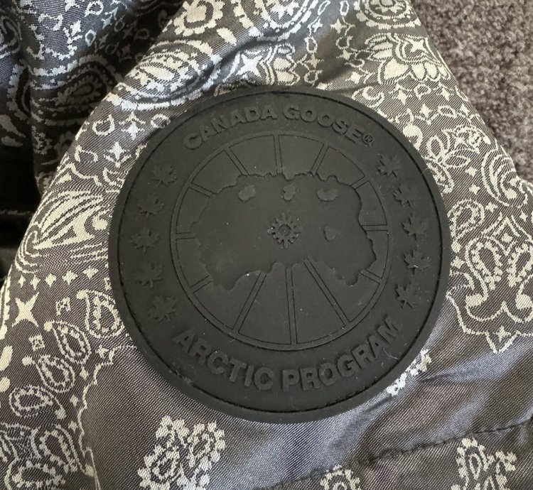 CONCEPTS CANADA GOOSE CROFTON PUFFER(FLINT BANDANA PRINT)