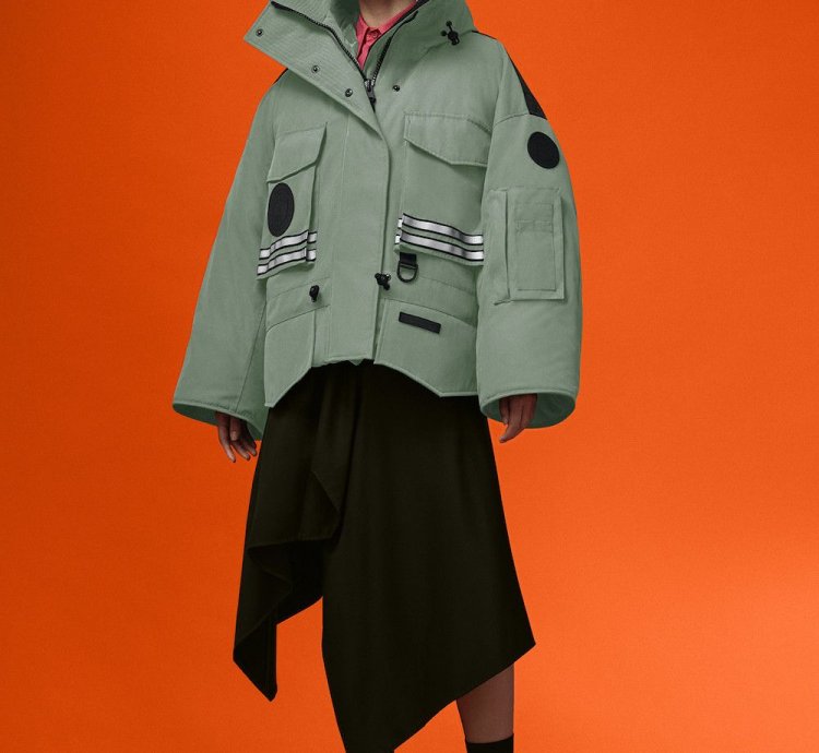 Green Snow Mantra Cropped Jacket
