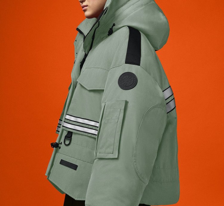 Green Snow Mantra Cropped Jacket