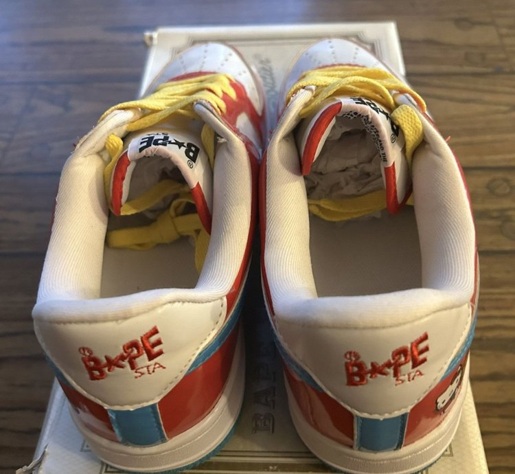 Bape Hello Kitty Bapestas (DS)