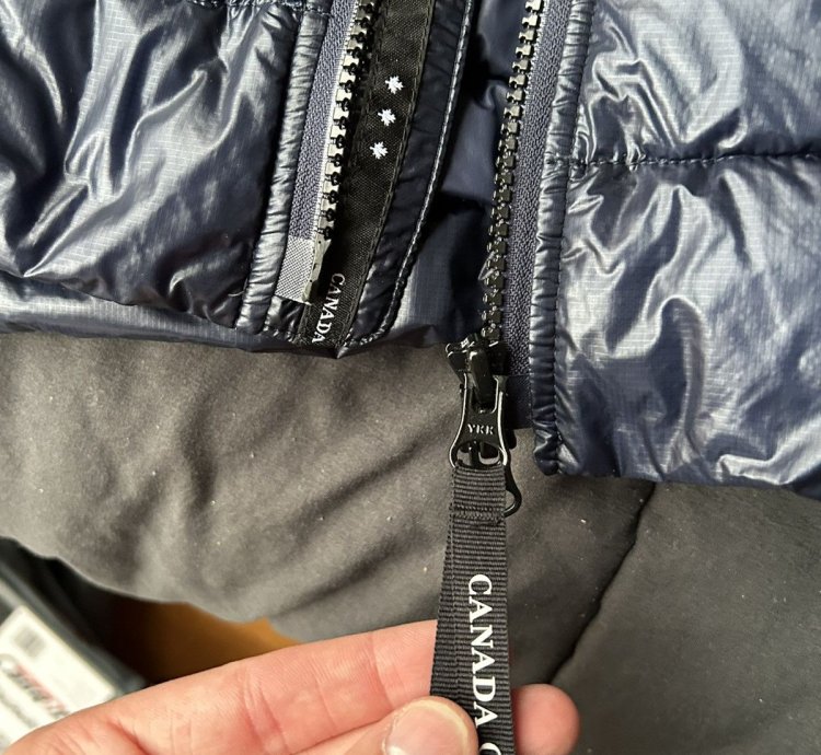 HyBridge Lite Tech Hoody Size Medium