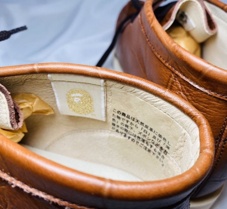 BAPE MANHUNT BROWN CROC SKIN 8 clarks bapesta sta