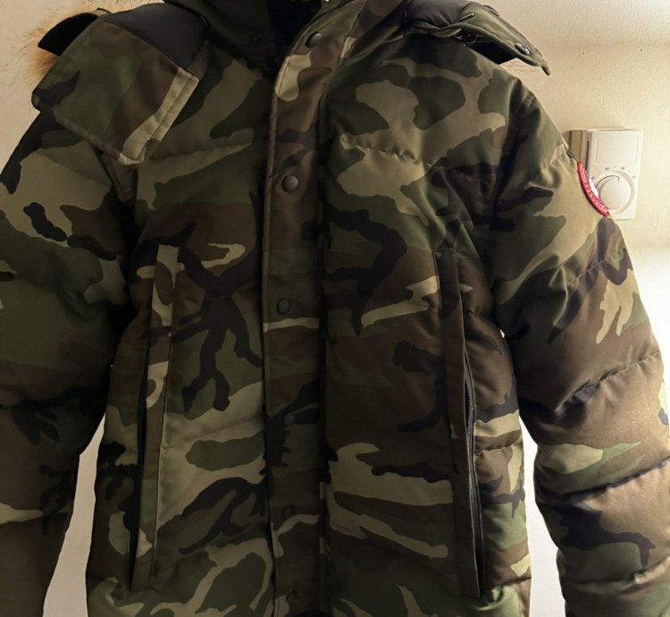 MENS CANADA GOOSE PARKA