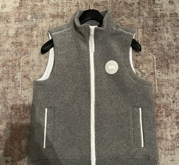 Mersey fleece vest