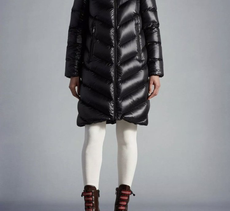 Moncler Cambales Jacket size 5 XL at 40 OFF retail