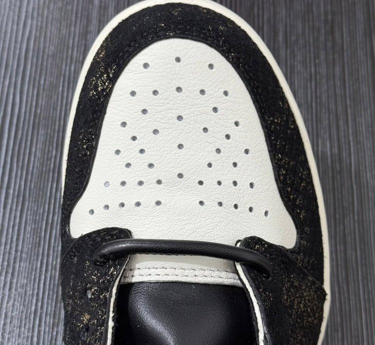 Air Jordan 1 Retro High OG Xuanwu Year of the Snake