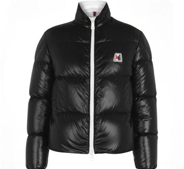 Moncler Chartreuse Down Jacket Black Men Size 4