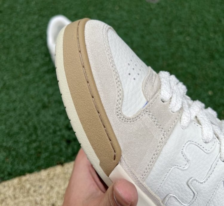 FENDl Match White Suede Low-Tops 'White'