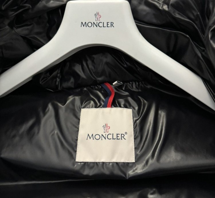 Moncler Ecrins Jacket