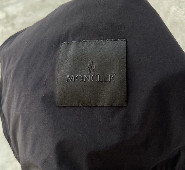 Moncler Escalle Shell Matte Jacket