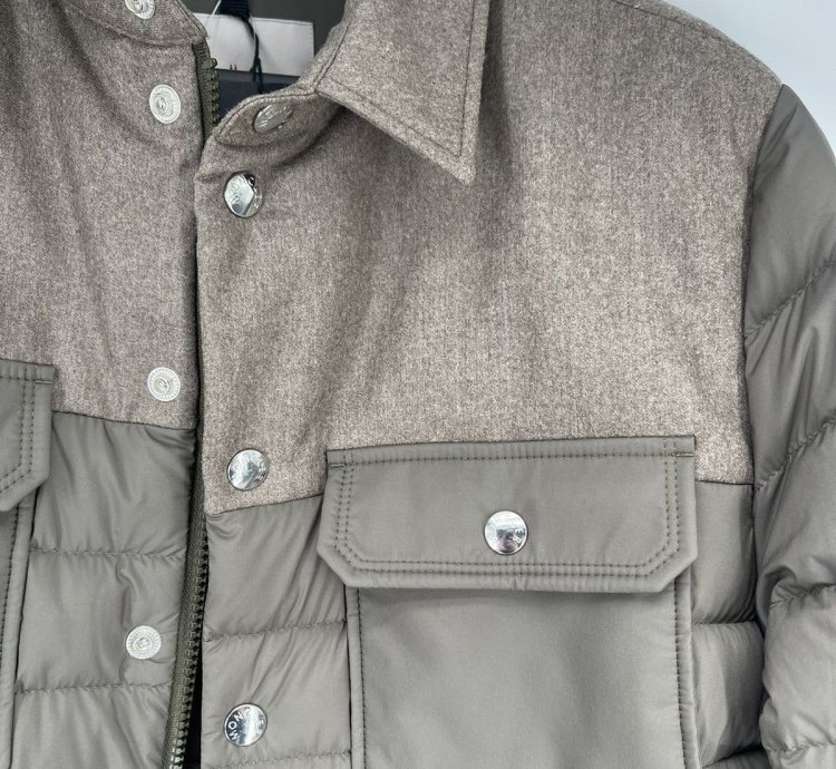 Moncler Fauscoum Jacket Size 2