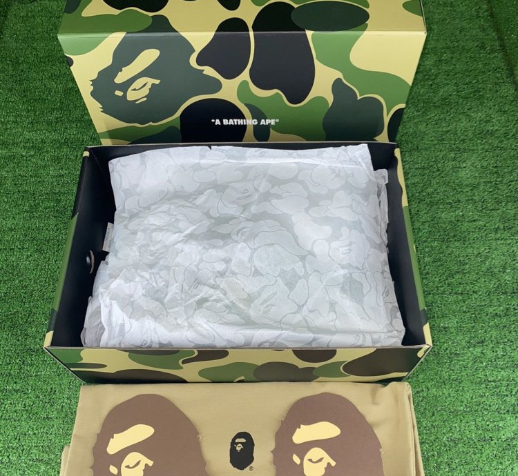 BAPE SK8 STA 5 GREEN SIZE 7