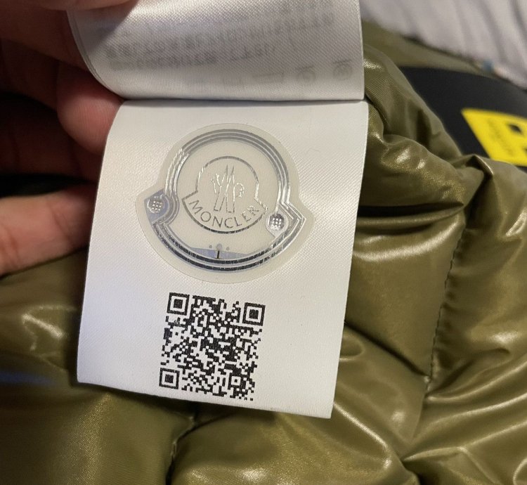 MONCLER GENIUS 2 Moncler 1952 Amalthea Jacket (2021)
