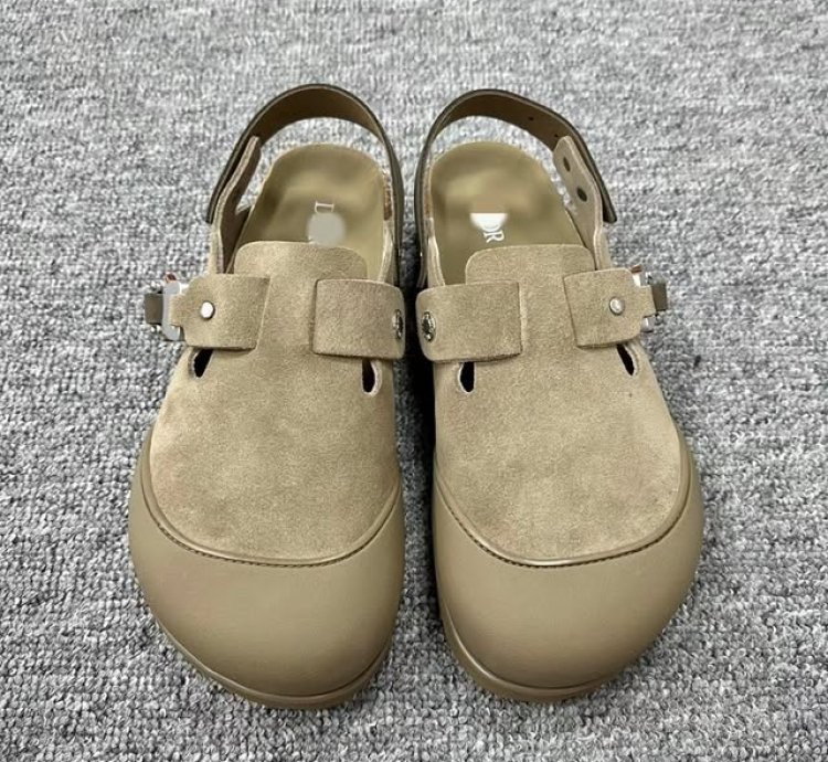 Dl0R by Birkenstock Tokio Mule