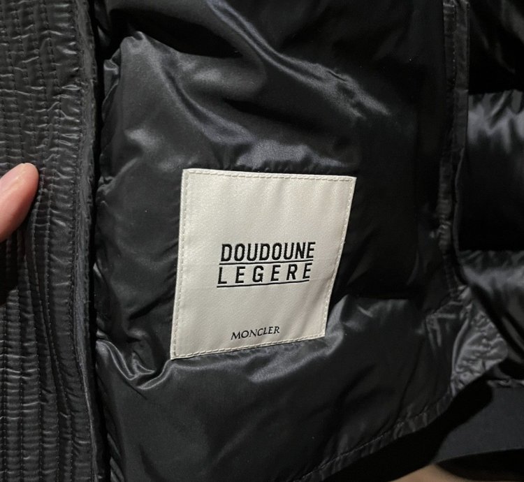 Moncler Jeanbart down jacket