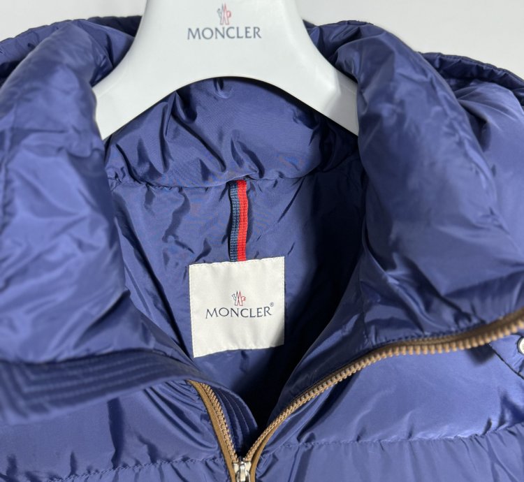 Moncler Kitinen Jacket