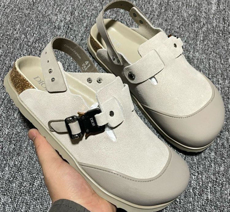 Dl0R by Birkenstock Tokio Mule