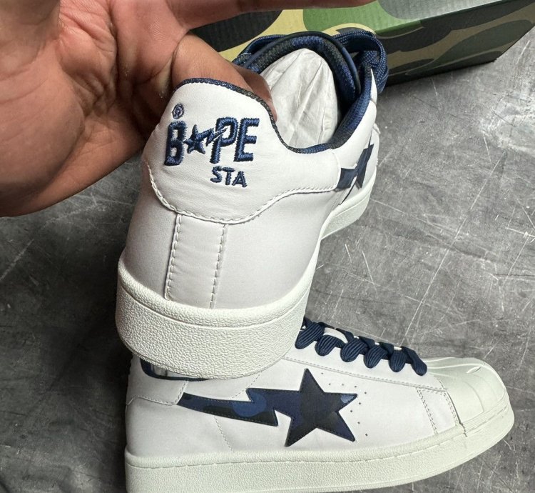 BAPE SKULL STA WHITE NAVY