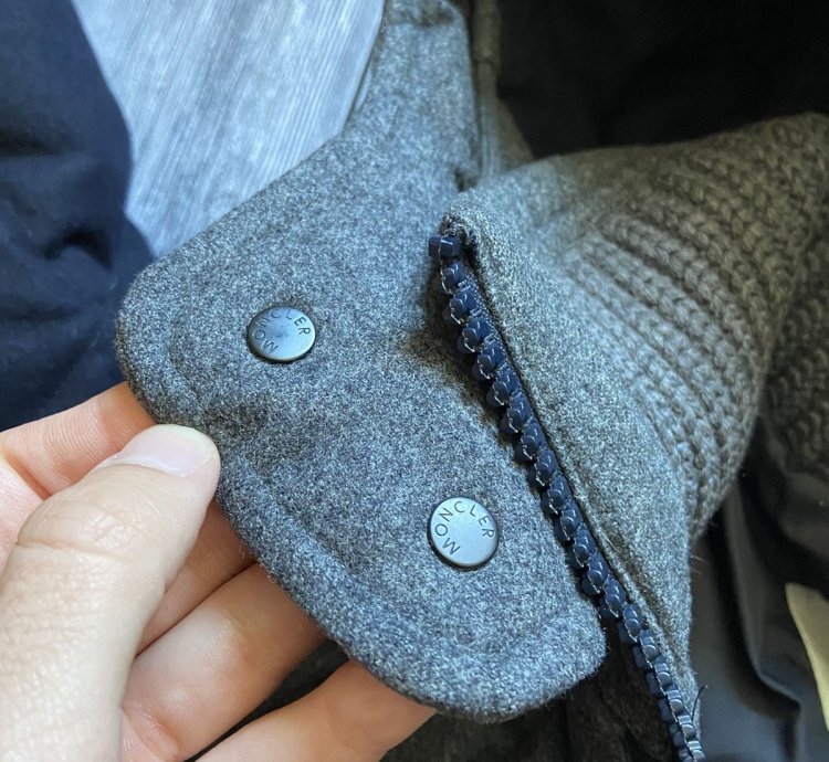 Moncler Labastide Wool Puffer Jacket
