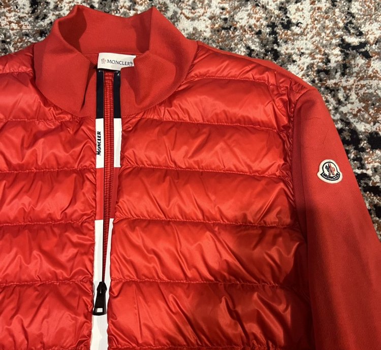 Moncler Maglia Cardigan Jacket size XL (Fits Like Large)
