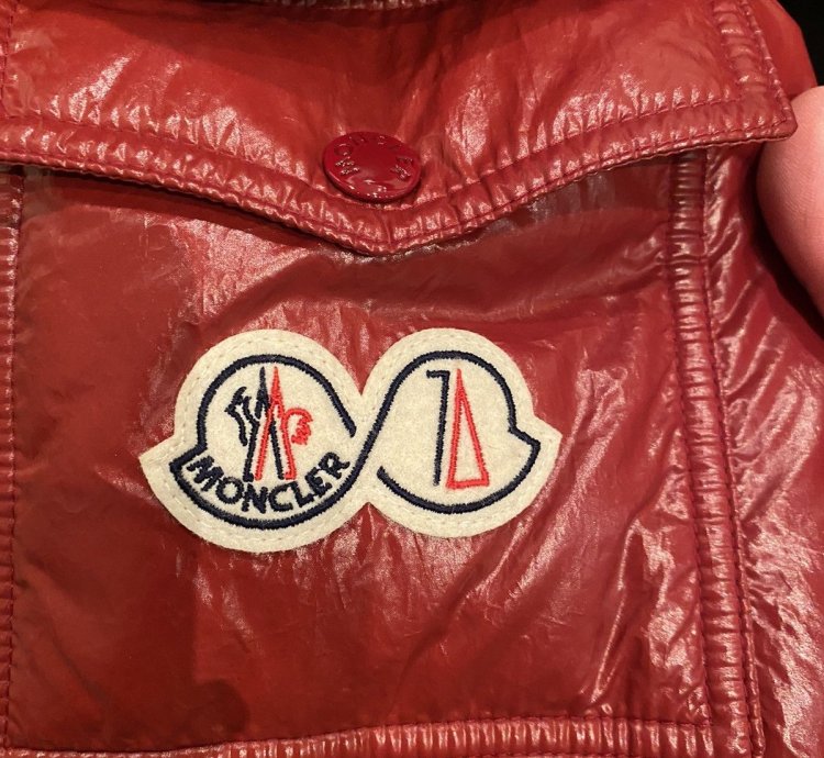 Moncler Maya 70 Jacket Red