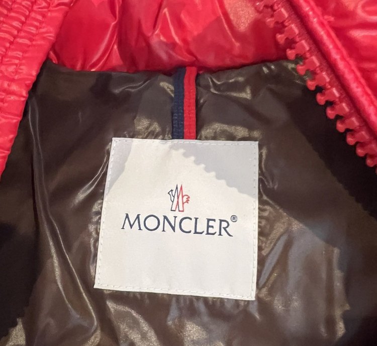 Moncler MAYA jacket red drake logo 2 montgenevre gui tib