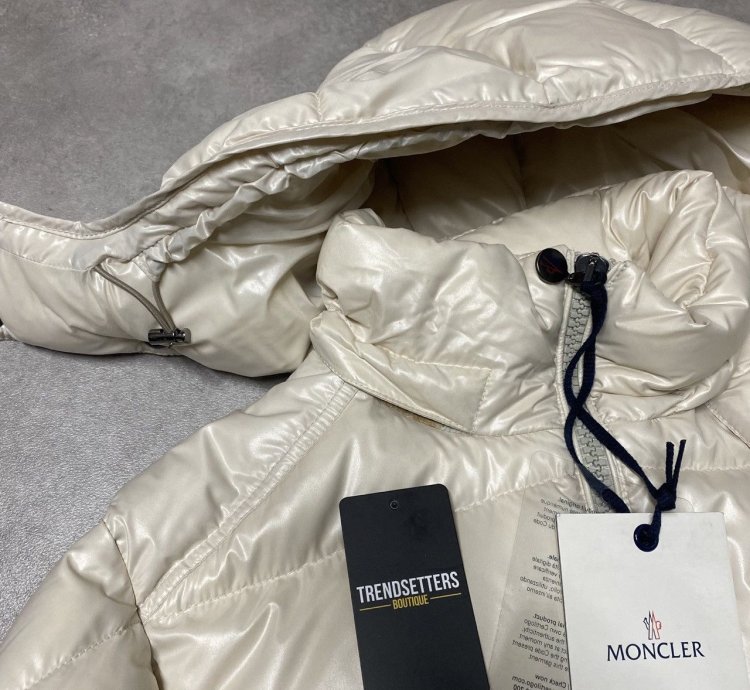 Moncler Maya mens puffer jacket cream size 5 2XL XL XXL
