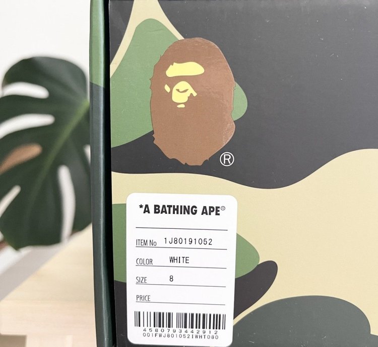 BAPE STA 3 LINE WHITE CAMO Size 8