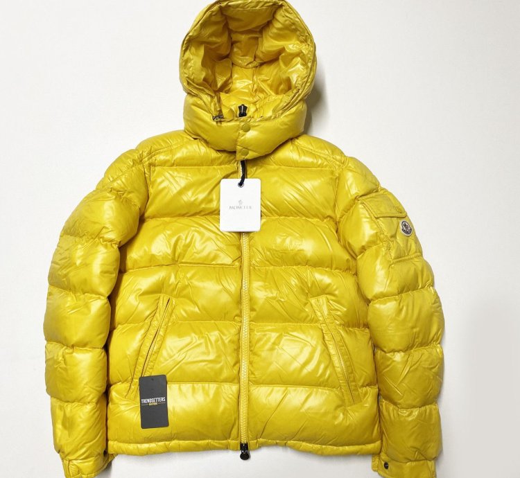 Moncler Maya mens puffer jacket yellow size 3 large