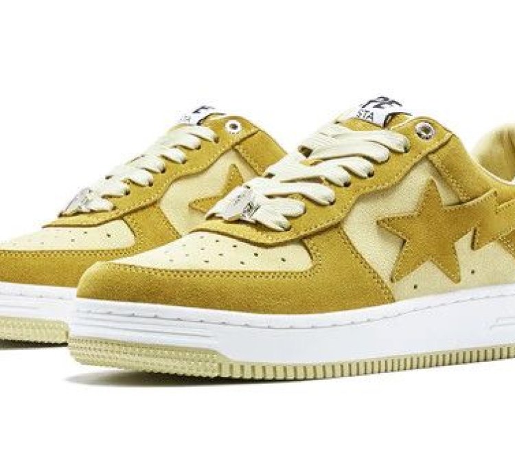 BAPE STA 3 SUEDE BEIGE SIZE 11