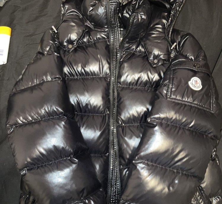 MONCLER MAYA PUFFER JACKET SIZE 3