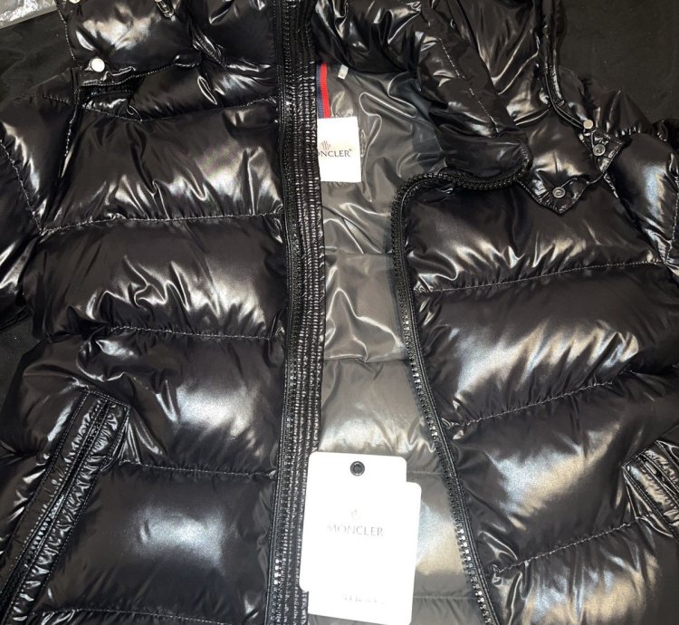 MONCLER MAYA PUFFER JACKET SIZE 3