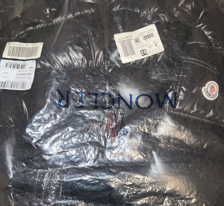 MONCLER MAYA PUFFER JACKET SIZE 3