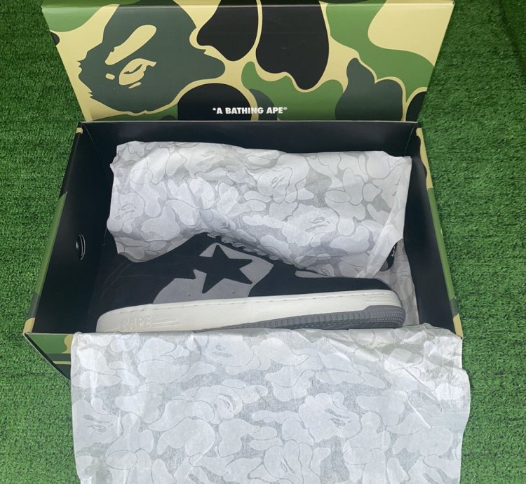 BAPE STA 3 SUEDE BLACK SIZE 11