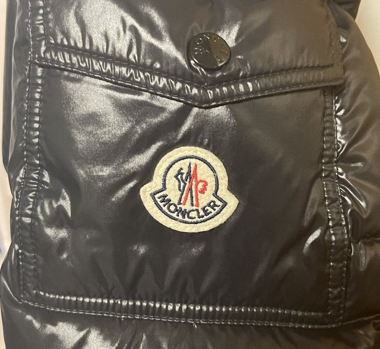 Moncler Maya Short Down Jacket