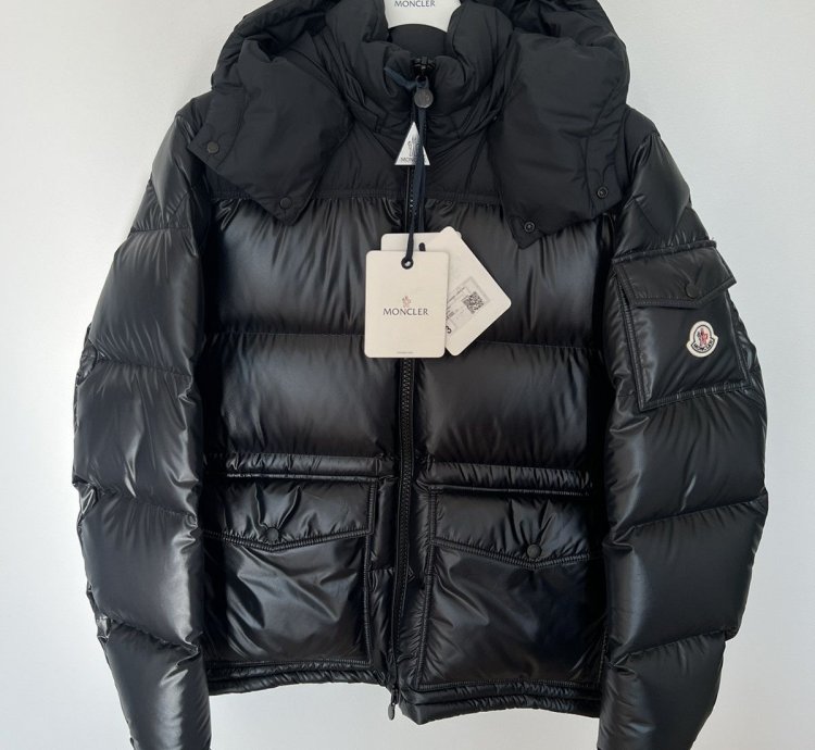 Moncler Mayasa Giubotto Jacket
