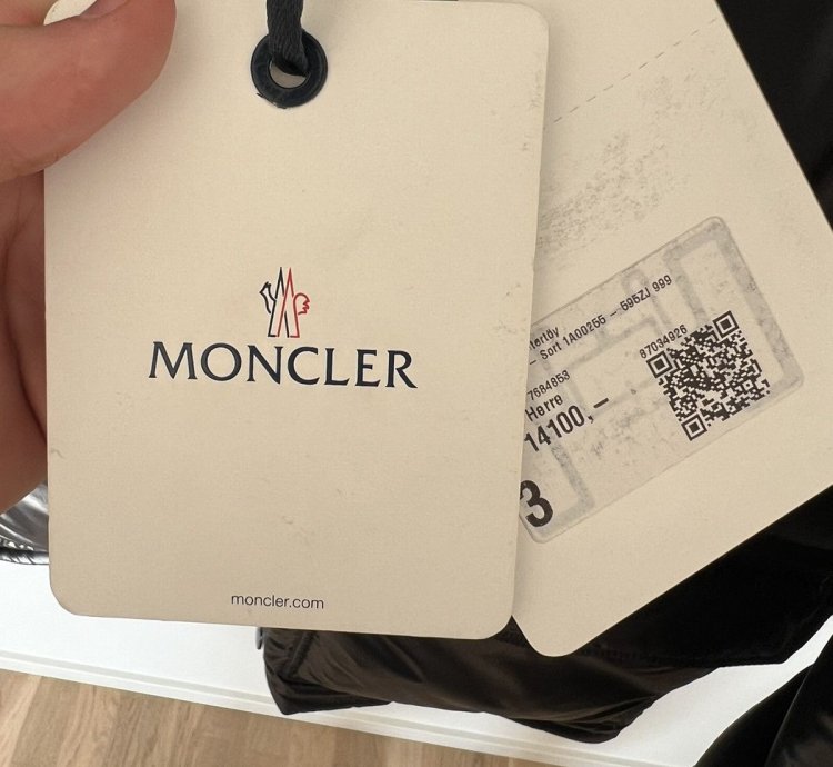 Moncler Mayasa Giubotto Jacket