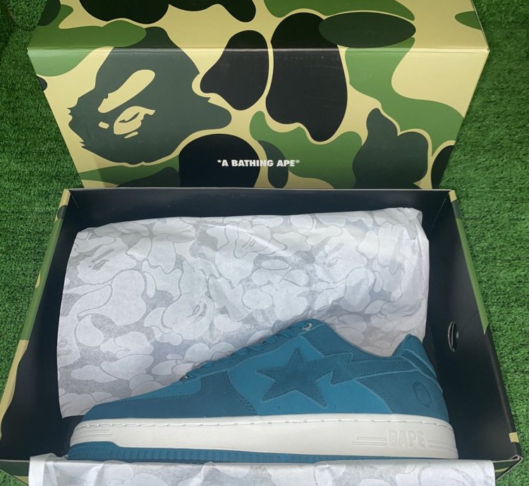 BAPE STA 3 SUEDE GREEN SIZE 12
