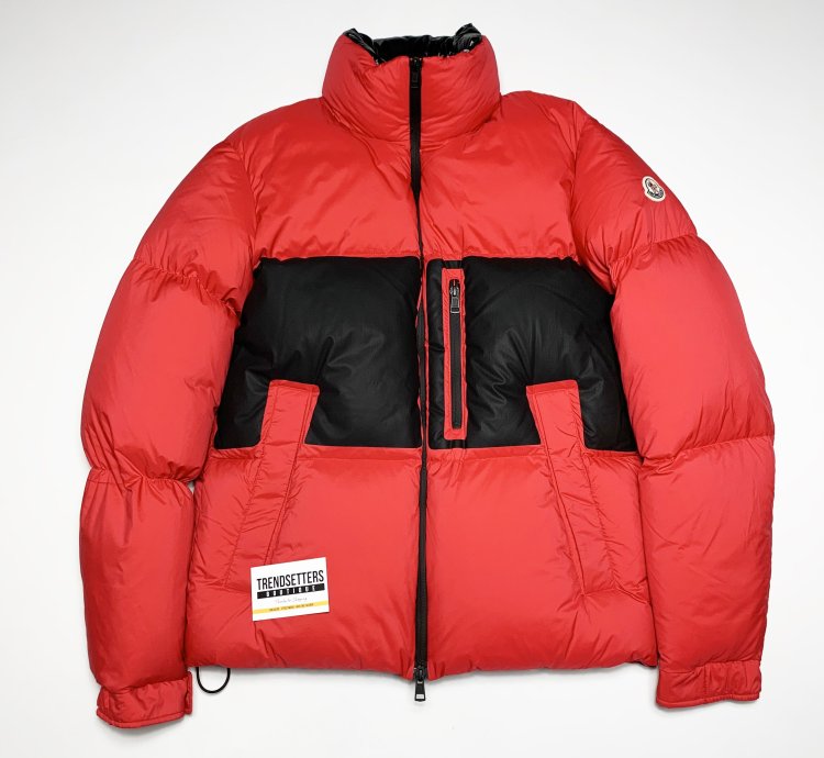 Moncler mens puffer jacket red size 3 Medium Black