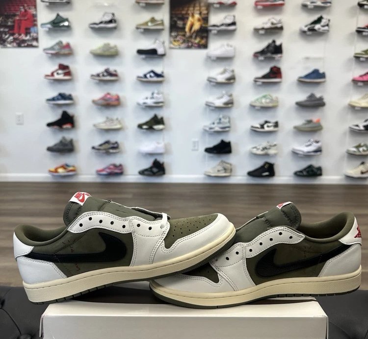 Air Jordan 1 Retro Low Og Sp Travis Scott Medium Olive