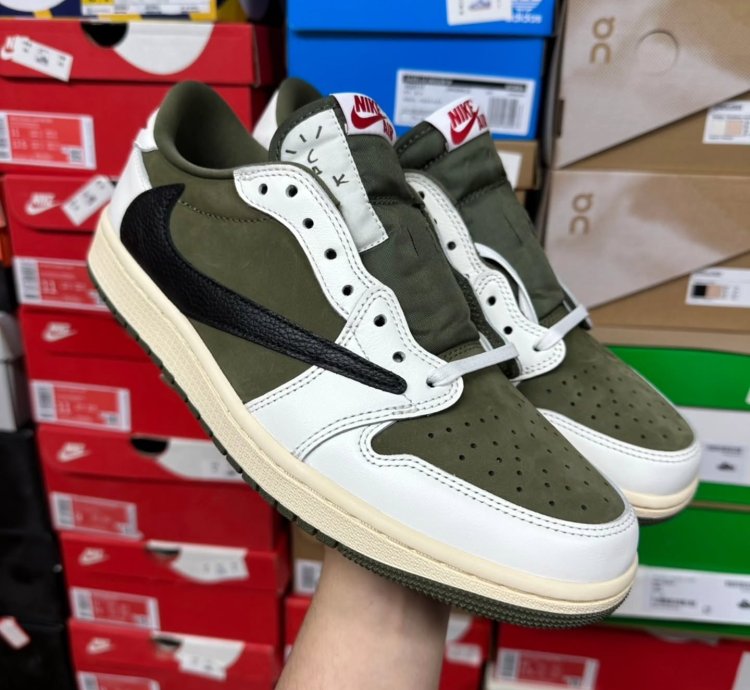 Air Jordan 1 Retro Low Og Sp Travis Scott Medium Olive