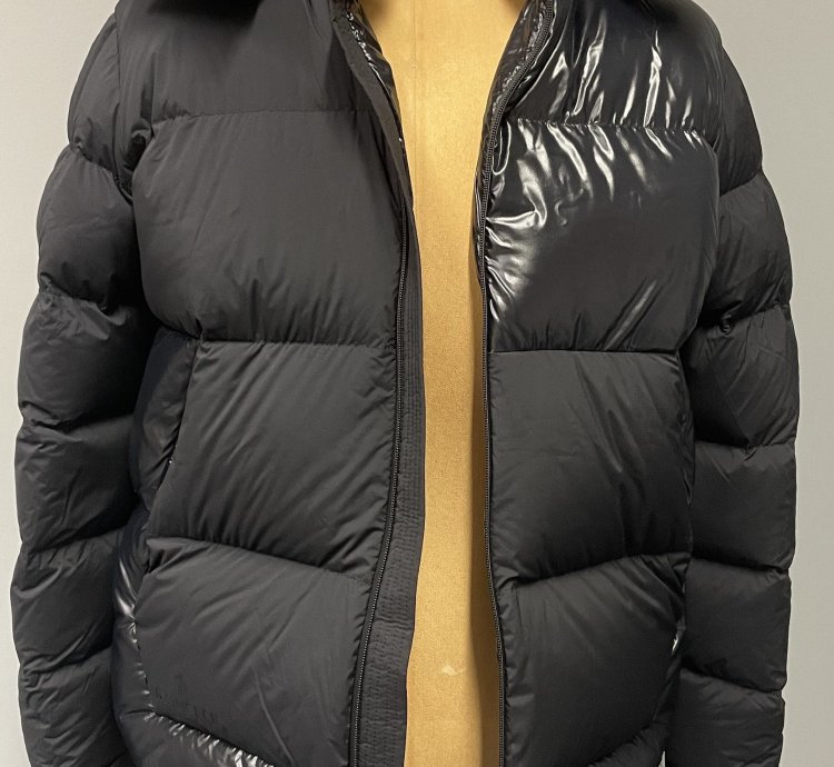 Moncler Pallardy Giubbotto Jacket Black Size 50