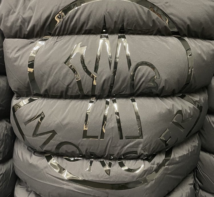 Moncler Pallardy Giubbotto Jacket Black Size 50